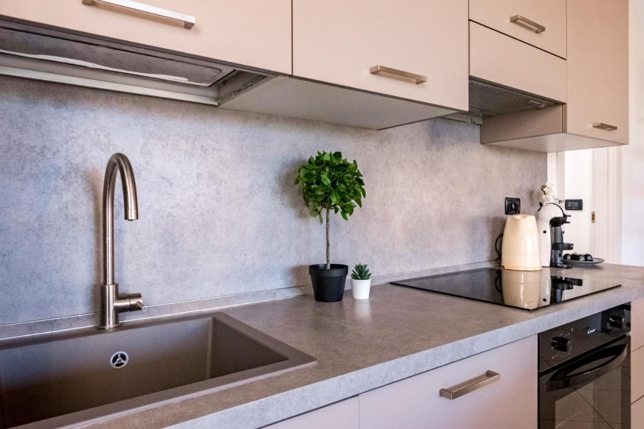 Apartament Residenza Oleandro Desenzano del Garda Zewnętrze zdjęcie