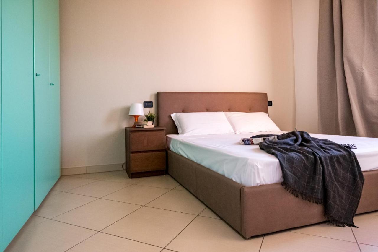 Apartament Residenza Oleandro Desenzano del Garda Zewnętrze zdjęcie