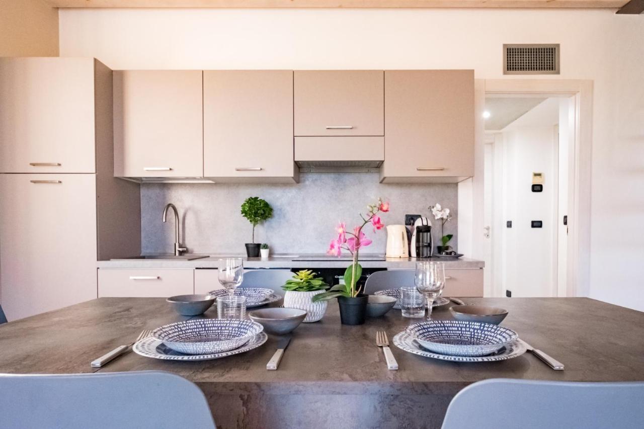 Apartament Residenza Oleandro Desenzano del Garda Zewnętrze zdjęcie